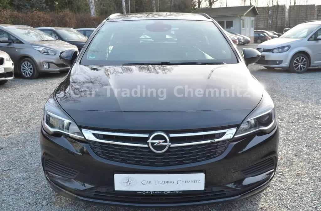 Opel Astra K Sports Tourer Klimaautomatik Sitzheizung 03/2018-photo-1