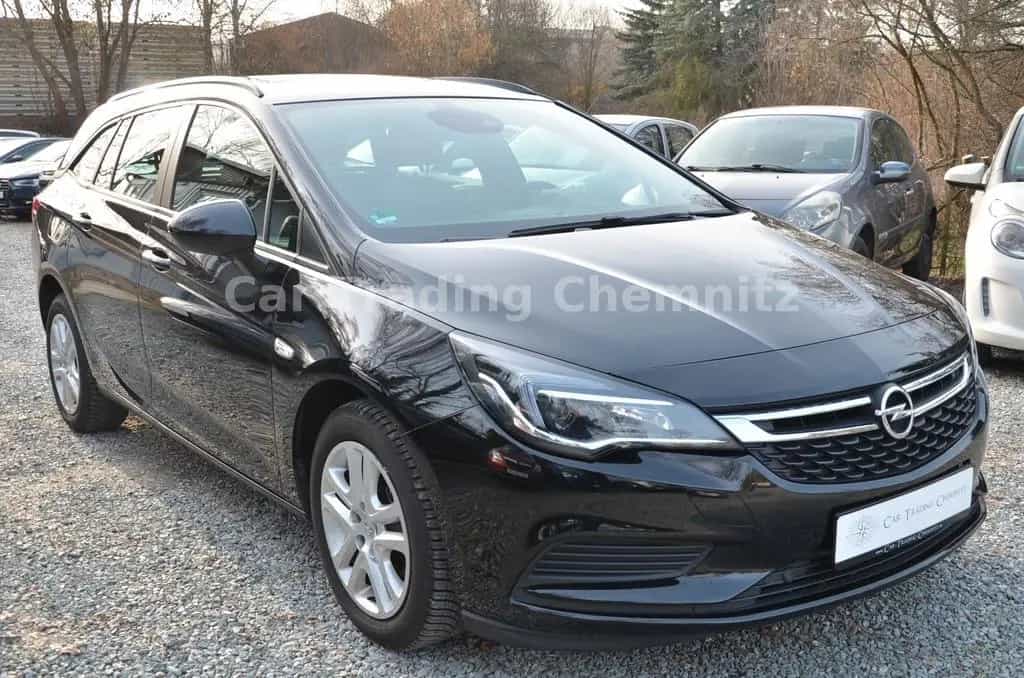 Opel Astra K Sports Tourer Klimaautomatik Sitzheizung 03/2018-photo-2