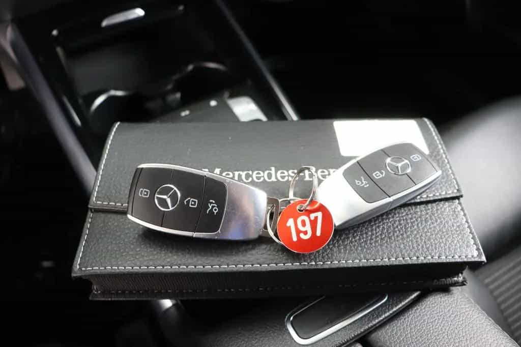 Mercedes-Benz B 200 * LED * Navi * Leder 03/2019-photo-14