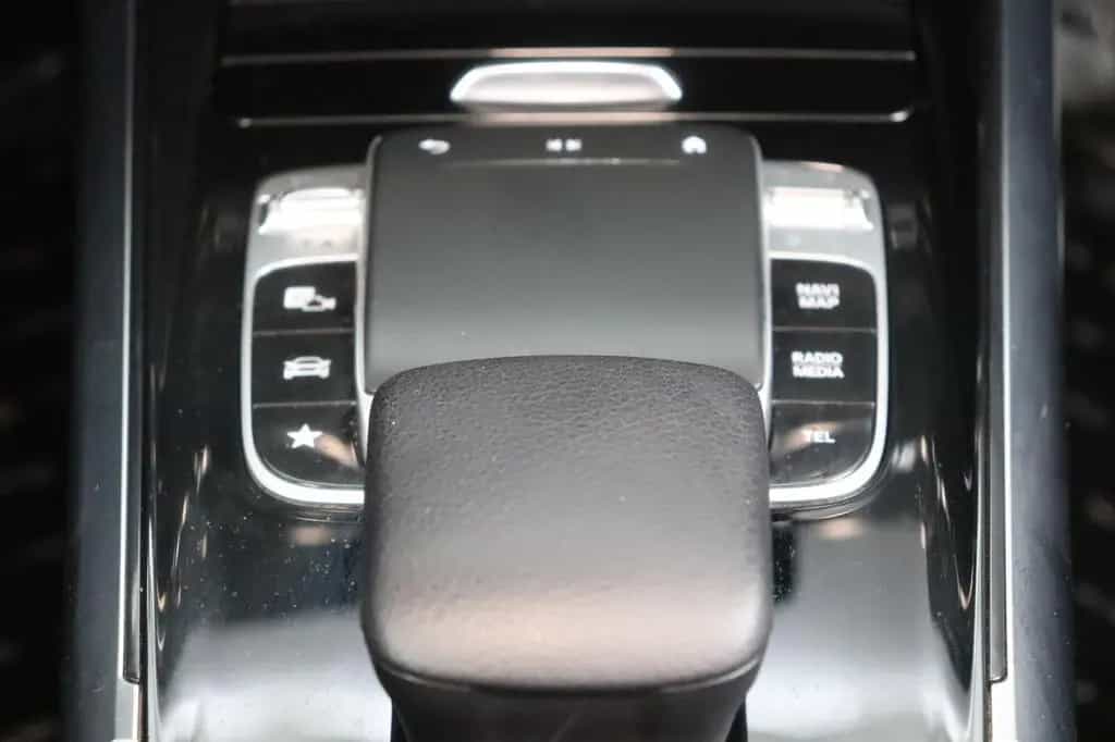 Mercedes-Benz B 200 * LED * Navi * Leder 03/2019-photo-20