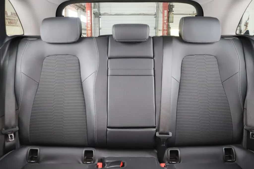 Mercedes-Benz B 200 * LED * Navi * Leder 03/2019-photo-22