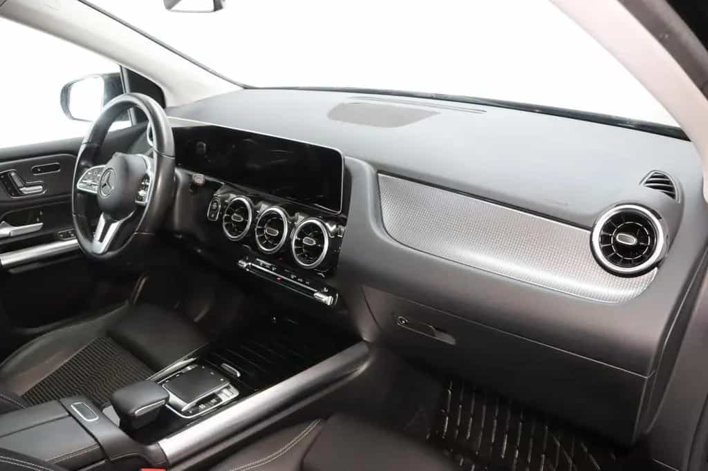 Mercedes-Benz B 200 * LED * Navi * Leder 03/2019-photo-23