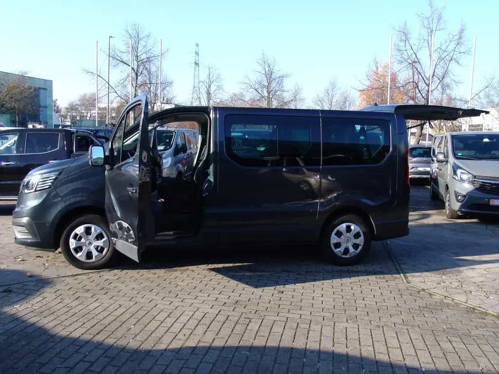 Renault Trafic Life-neuestes Modell/AUTOM/NAVI/9Si 12/2023-photo-1