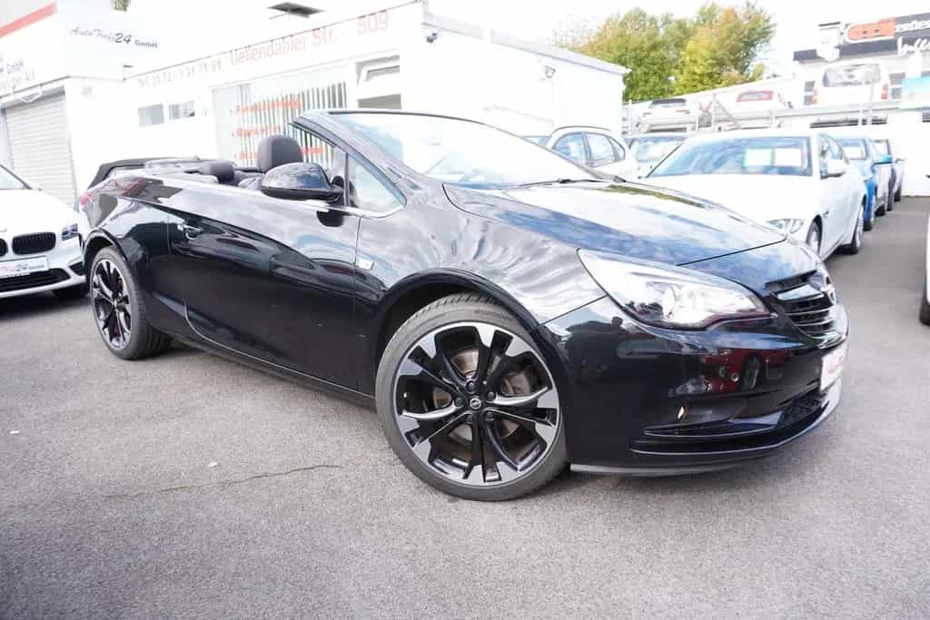 Opel Cascada 2.0 CDTI Innovation *Navi*Xenon*Leder*++ 04/2017-photo-0