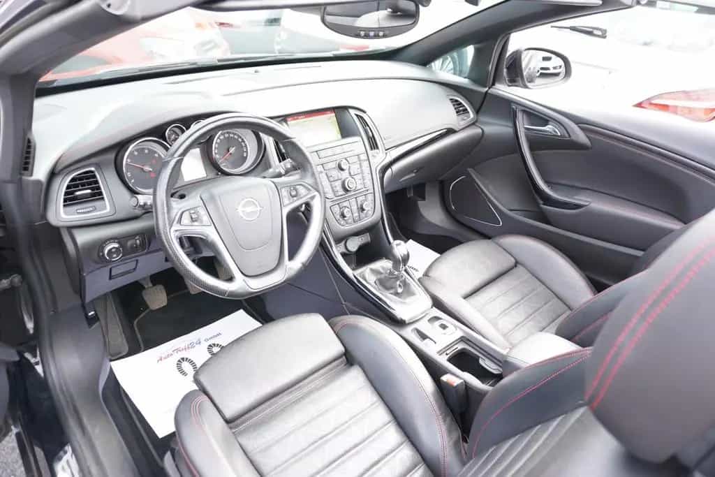 Opel Cascada 2.0 CDTI Innovation *Navi*Xenon*Leder*++ 04/2017-photo-14