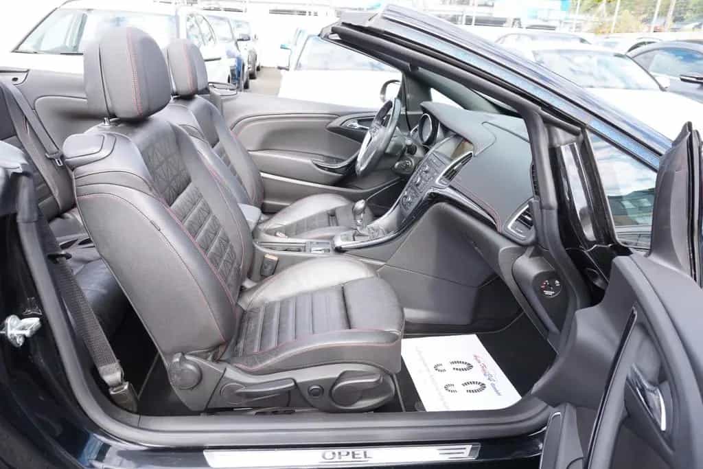 Opel Cascada 2.0 CDTI Innovation *Navi*Xenon*Leder*++ 04/2017-photo-16