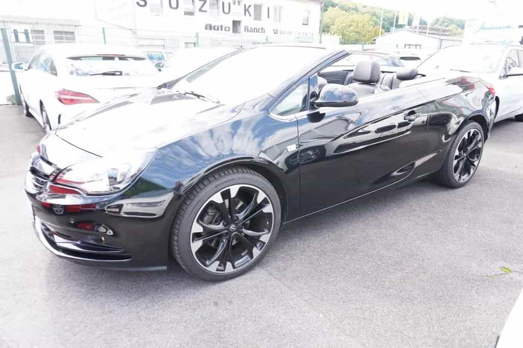 Opel Cascada 2.0 CDTI Innovation *Navi*Xenon*Leder*++ 04/2017-photo-4