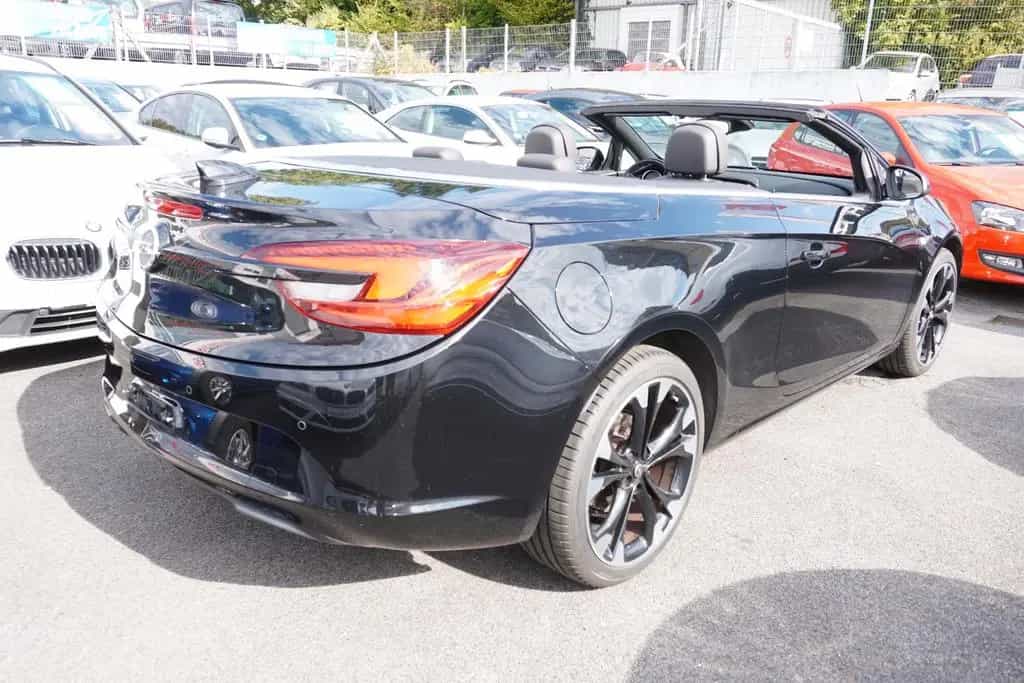 Opel Cascada 2.0 CDTI Innovation *Navi*Xenon*Leder*++ 04/2017-photo-7