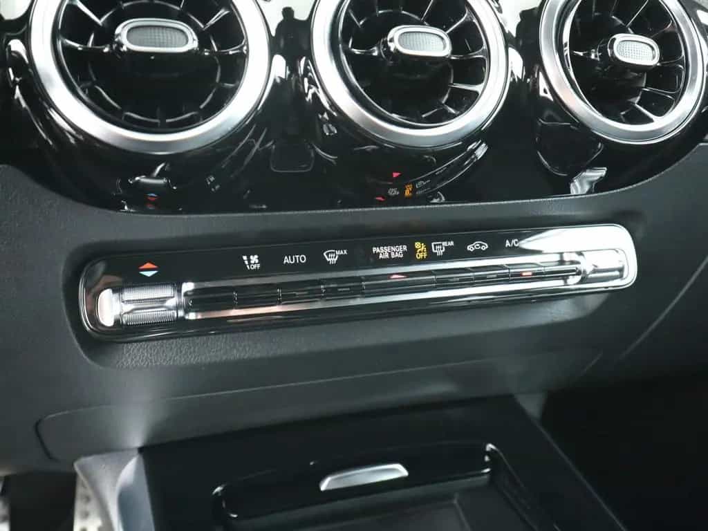 Mercedes-Benz B 220 d 4M *AMG*Multibeam*Memory*Distronic*Night 12/2020-photo-13