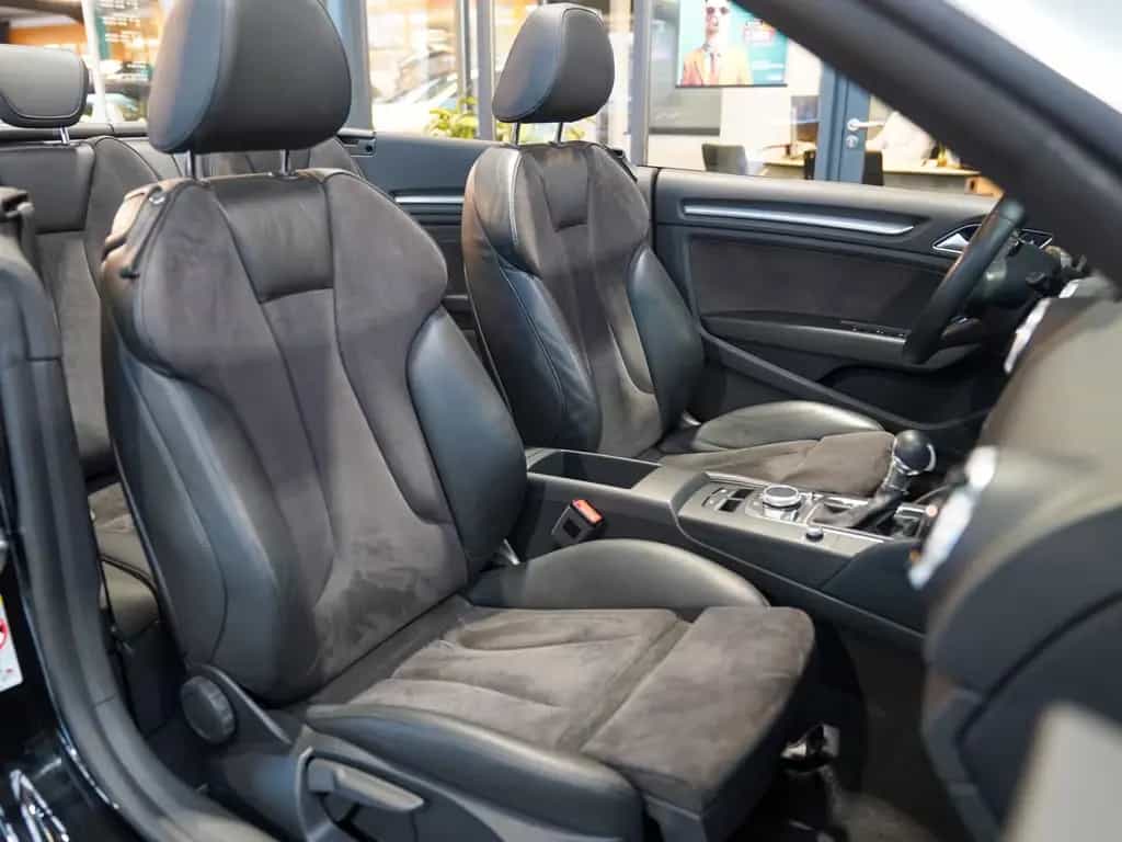 Audi A3 Cabrio 1.4 TFSI sport Xenon Windschott Navi 05/2018-photo-5