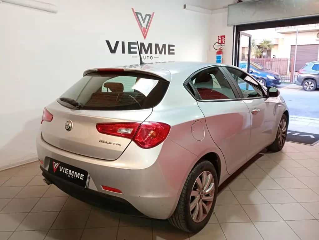 Alfa Romeo Giulietta 1.6 JTDm 120 CV Super 09/2016-photo-6