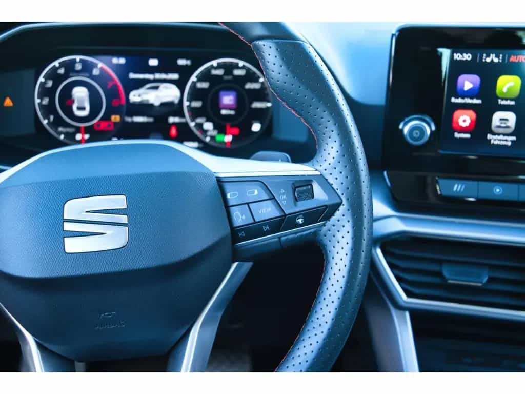 Seat Leon ST FR 1.5eTSI AHK-kl. Memory Sitze LED ACC 11/2021-photo-22