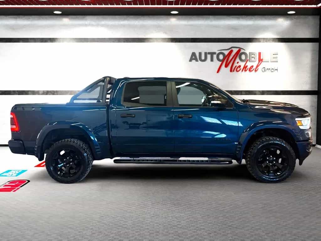 Dodge RAM 1500 5.7 4x4 / Sportbar/ Offroad / LED 07/2023-photo-5