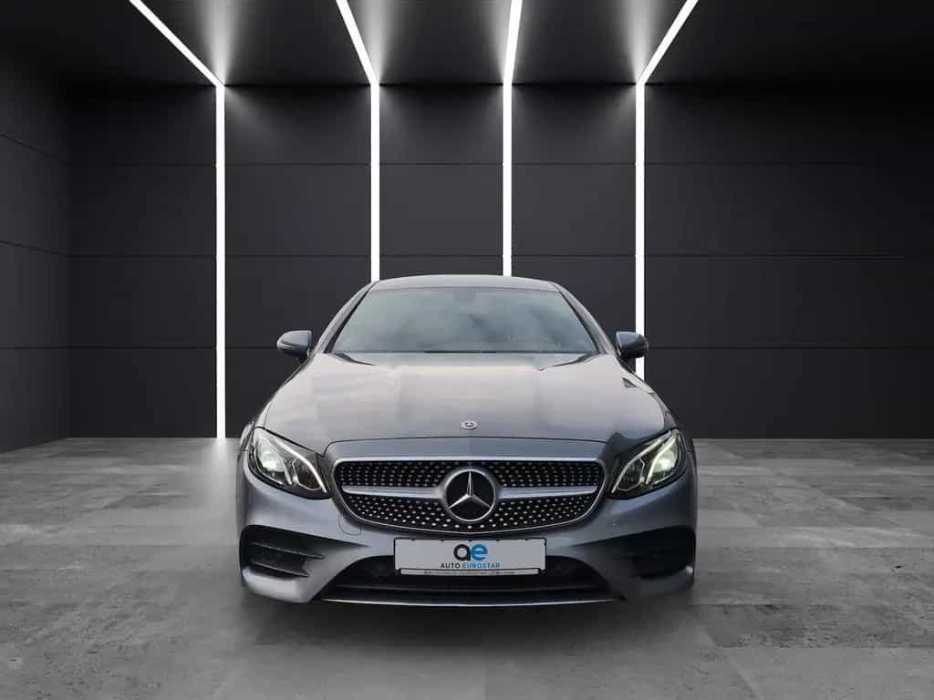 Mercedes-Benz E 300 Coupe AMG line *Wide*Kam*LED*20Z* 11/2018-photo-20
