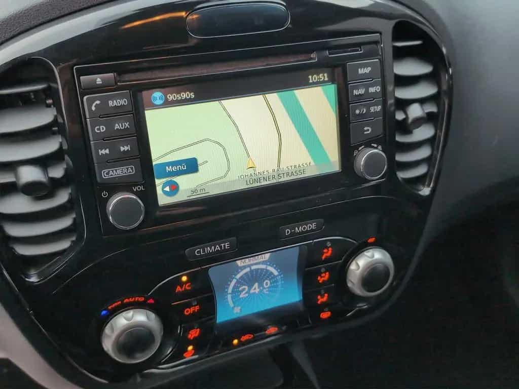 Nissan Juke Tekna *Navi*Xenon*Leder*360*DAB* 02/2017-photo-6