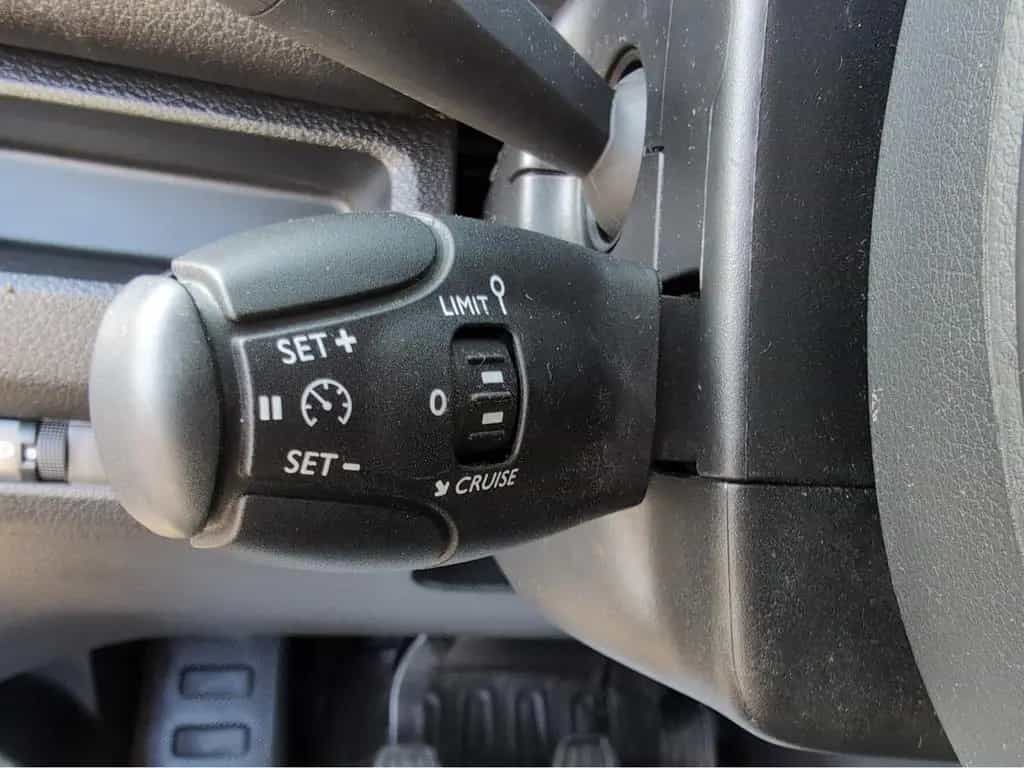 Opel Vivaro Edition Lang (L3) 2.0 D Kasten *PDC*Tempo 06/2023-photo-15