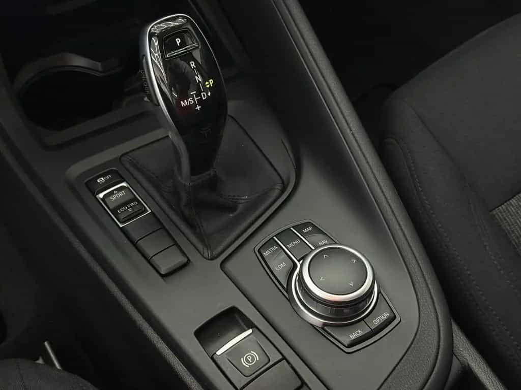 BMW X1 20iA sDrive Advantage, 2.Hand, Navi, Sitzh. 03/2019-photo-8