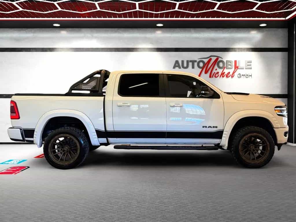 Dodge RAM 1500 5.7 Laramie 4x4 / 22" La Chanti / LED 07/2023-photo-5