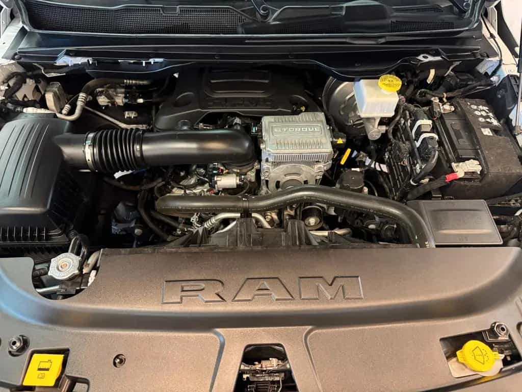 Dodge RAM 1500 5.7 Laramie 4x4 / 22" La Chanti / LED 07/2023-photo-9