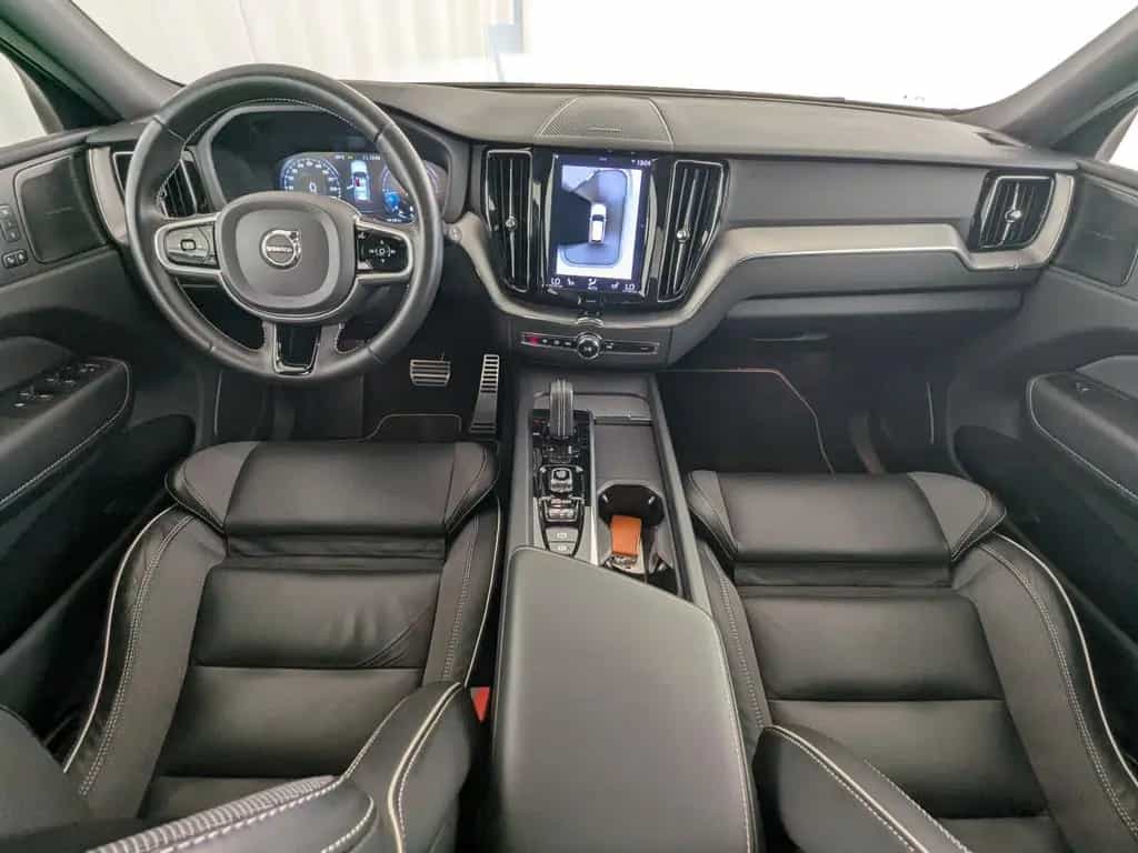 Volvo XC60 XC 60 B4AWD R-Design LED+NAVI+ACC+AHK+LEDER+ 06/2021-photo-18