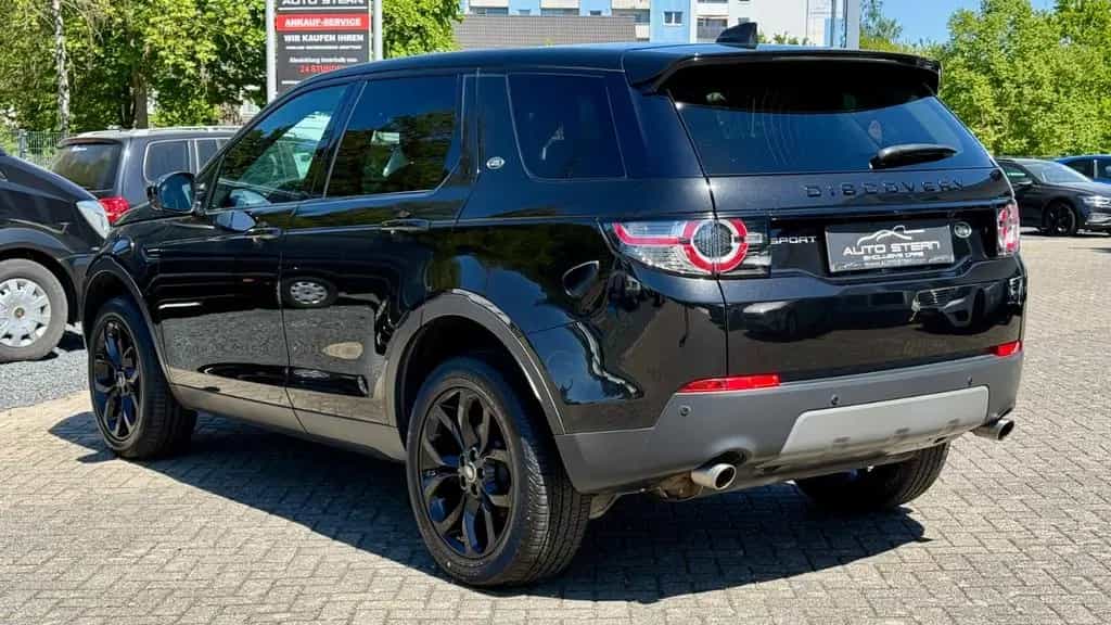 Land Rover Discovery Sport 2.0 TD4 SE AWD PANO RCAM GRA 12/2018-photo-2