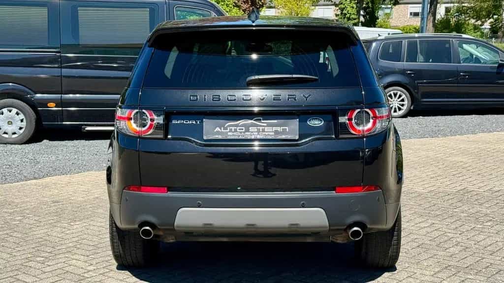 Land Rover Discovery Sport 2.0 TD4 SE AWD PANO RCAM GRA 12/2018-photo-3