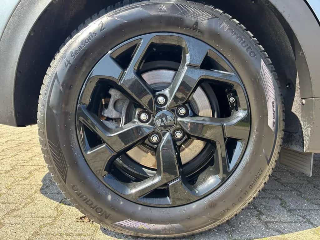 Kia Sportage Black Edition 1.6 CRDi Mild Hybrid 4WD 06/2021-photo-16