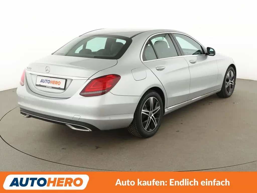 Mercedes-Benz C-Class 200 d Avantgarde Aut.*NAVI*LED*TEMPO* 06/2020-photo-5