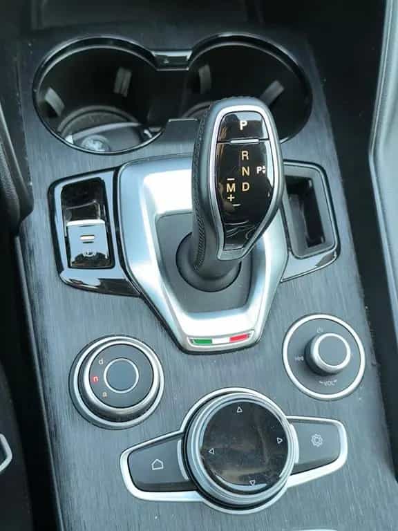 Alfa Romeo Giulia 2.2 CC 160 CV Business 2021 11/2021-photo-14
