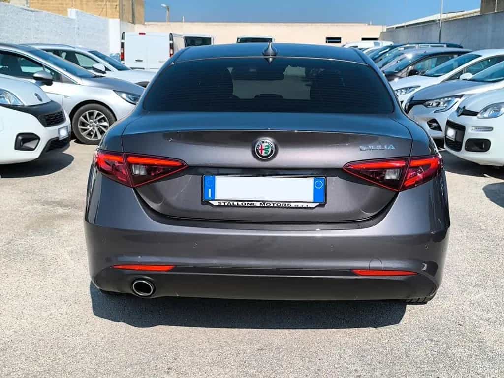 Alfa Romeo Giulia 2.2 CC 160 CV Business 2021 11/2021-photo-4