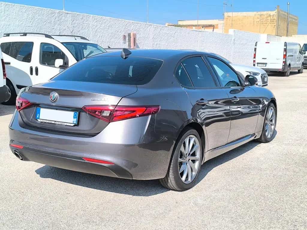 Alfa Romeo Giulia 2.2 CC 160 CV Business 2021 11/2021-photo-5