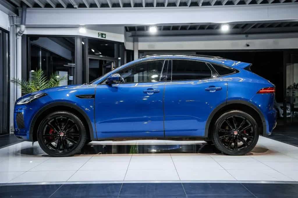 Jaguar E-Pace 2.0 D R-Dynamic SE AWD NAVI LED PFK PANO 04/2019-photo-10