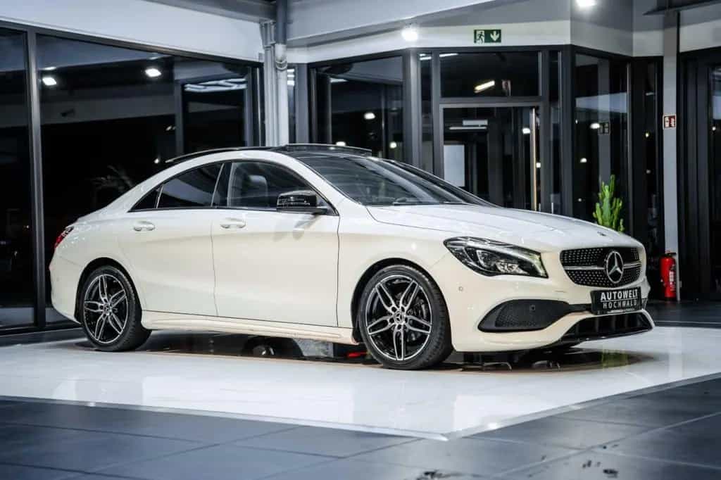 Mercedes-Benz CLA 200 AMG-Line Autom. NAVI LED RFK PANO Night 10/2017-photo-5