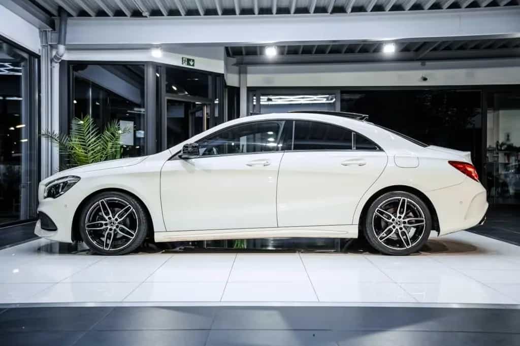 Mercedes-Benz CLA 200 AMG-Line Autom. NAVI LED RFK PANO Night 10/2017-photo-9