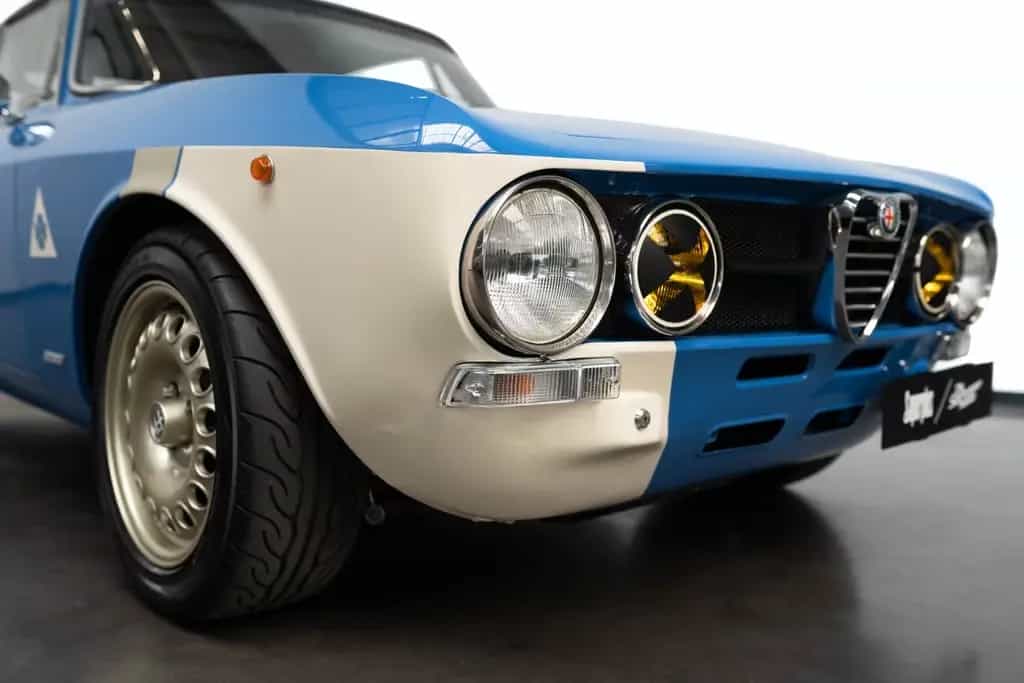 Alfa Romeo GT Super+ Restomod 180PS | KW3 | Alcantara etc 07/1975-photo-3
