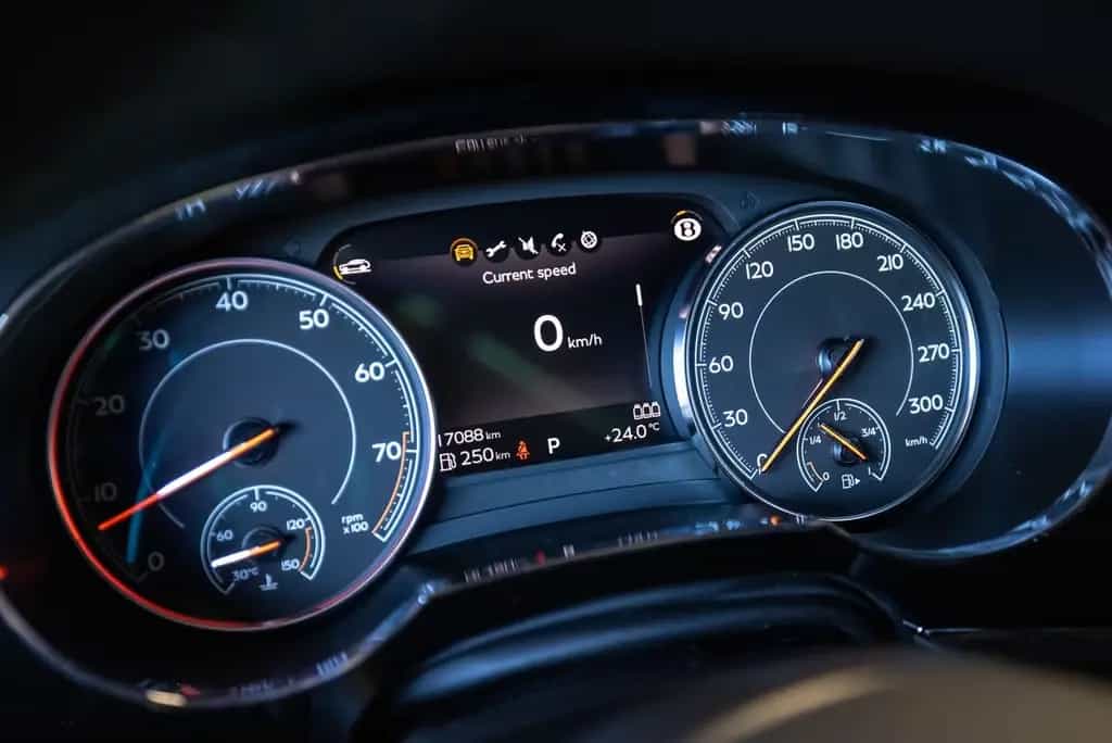Bentley Bentayga 4.0 V8 Btw auto, (€ 115.528,93 Ex B.T.W 11/2018-photo-24