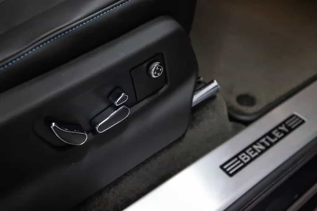 Bentley Bentayga 4.0 V8 Btw auto, (€ 115.528,93 Ex B.T.W 11/2018-photo-38