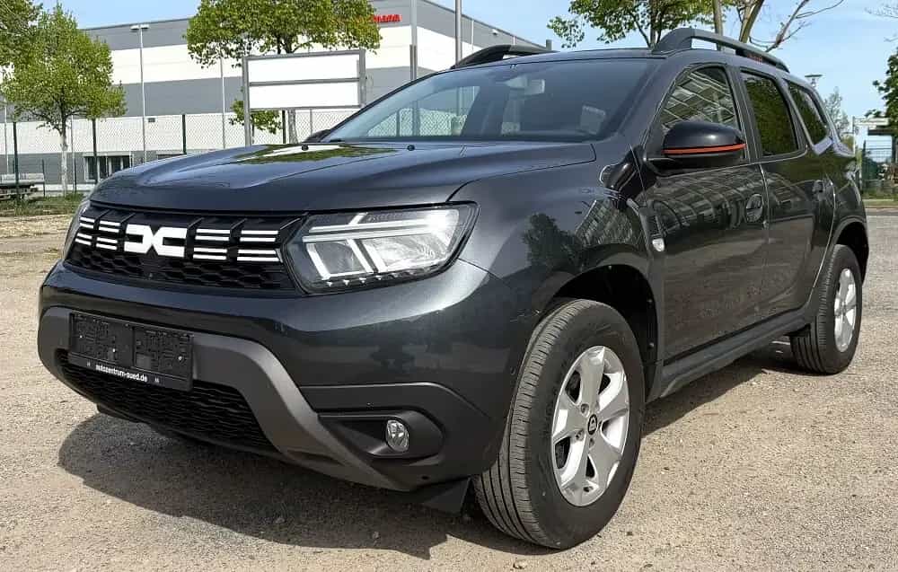 Dacia Duster 2 Extreme KAM PTS SHZ LM KEYLESS 02/2023-photo-0
