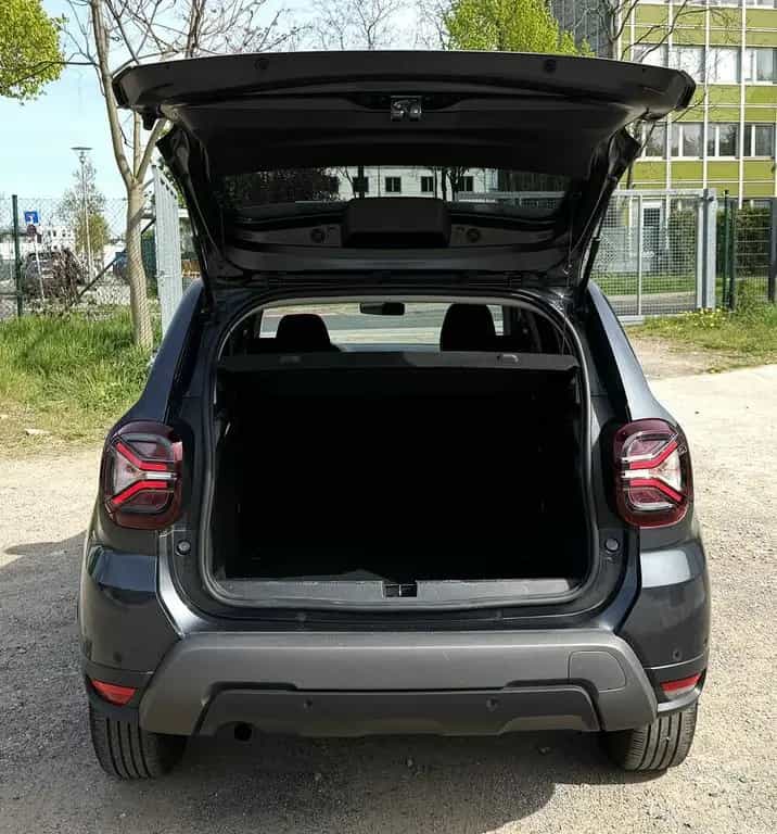 Dacia Duster 2 Extreme KAM PTS SHZ LM KEYLESS 02/2023-photo-24