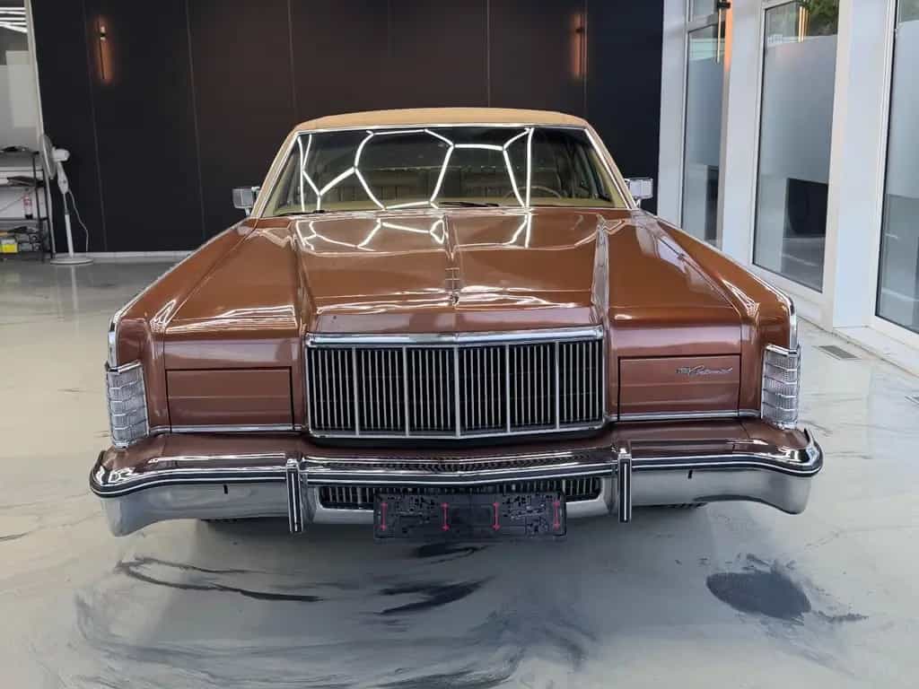 Lincoln Continental 07/1975-photo-0