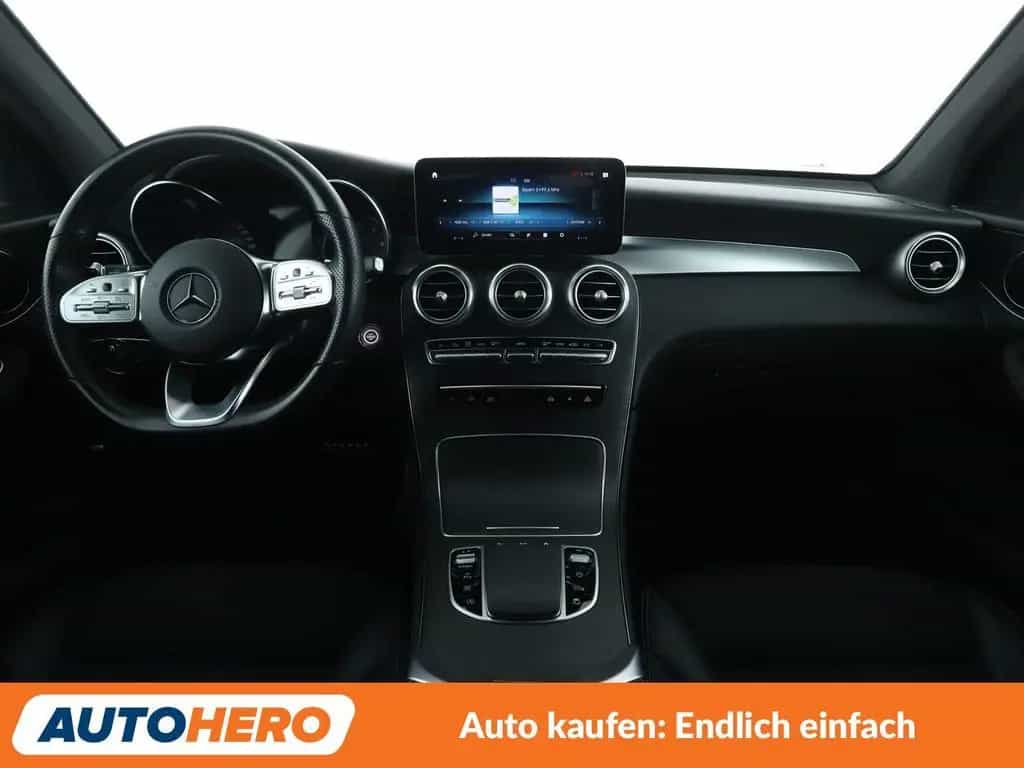 Mercedes-Benz GLC-Class d 4Matic AMG Line Aut.*LED*TEMPO*PDC*SHZ 04/2020-photo-11