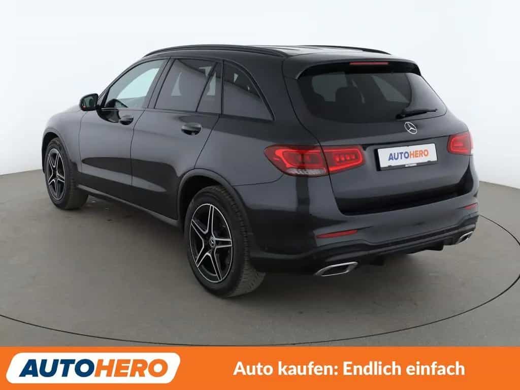 Mercedes-Benz GLC-Class d 4Matic AMG Line Aut.*LED*TEMPO*PDC*SHZ 04/2020-photo-3