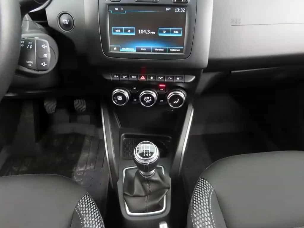 Dacia Duster II TCe 150 4WD Adventure LED+SHZ+Kam 08/2019-photo-14