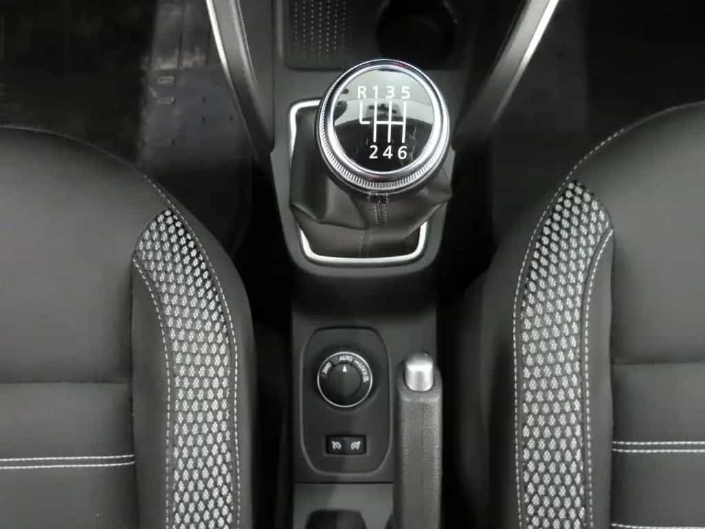 Dacia Duster II TCe 150 4WD Adventure LED+SHZ+Kam 08/2019-photo-18