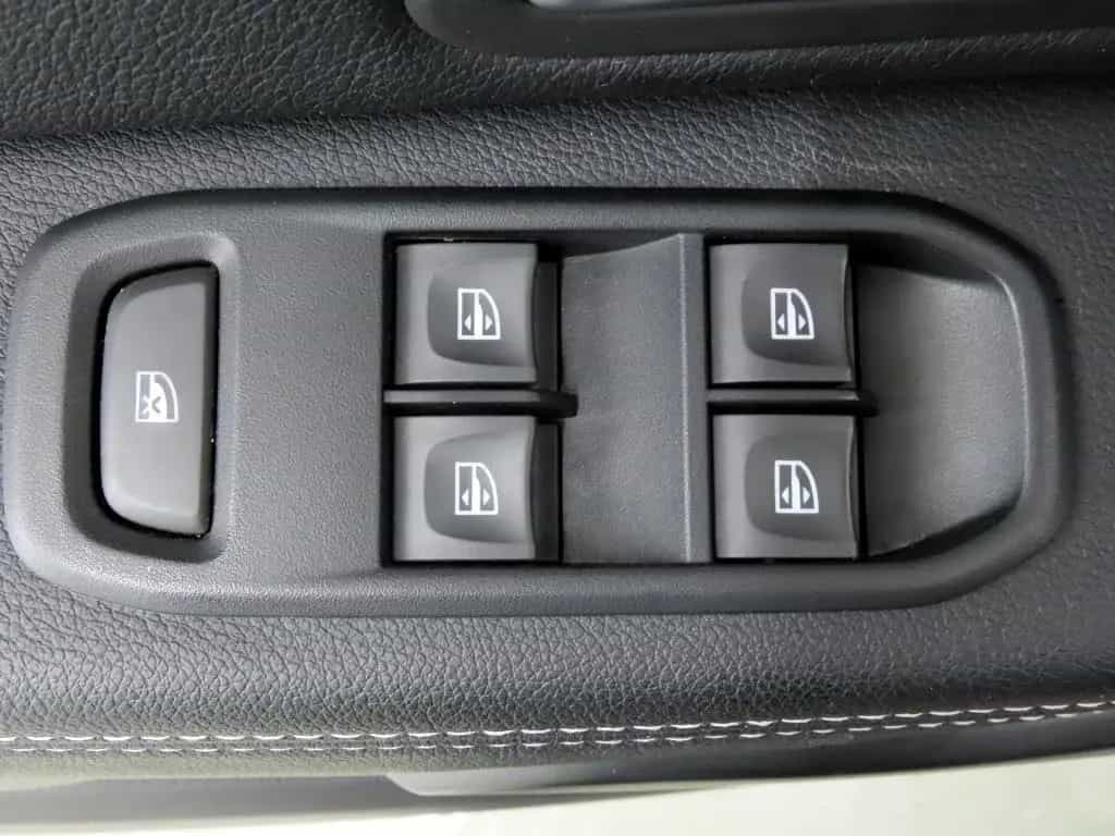 Dacia Duster II TCe 150 4WD Adventure LED+SHZ+Kam 08/2019-photo-22