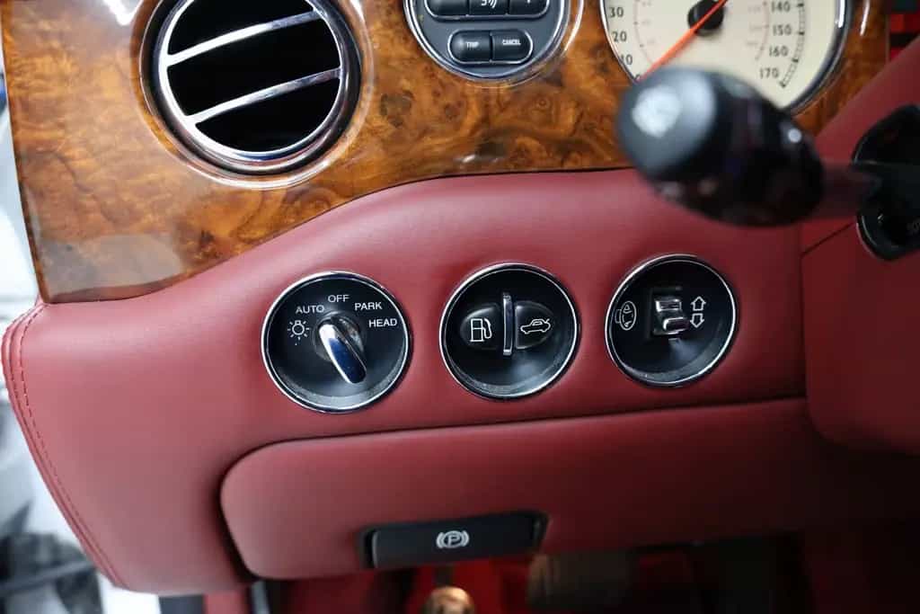 Bentley Arnage R 1.Hand 19.900 KM 10/2005-photo-24