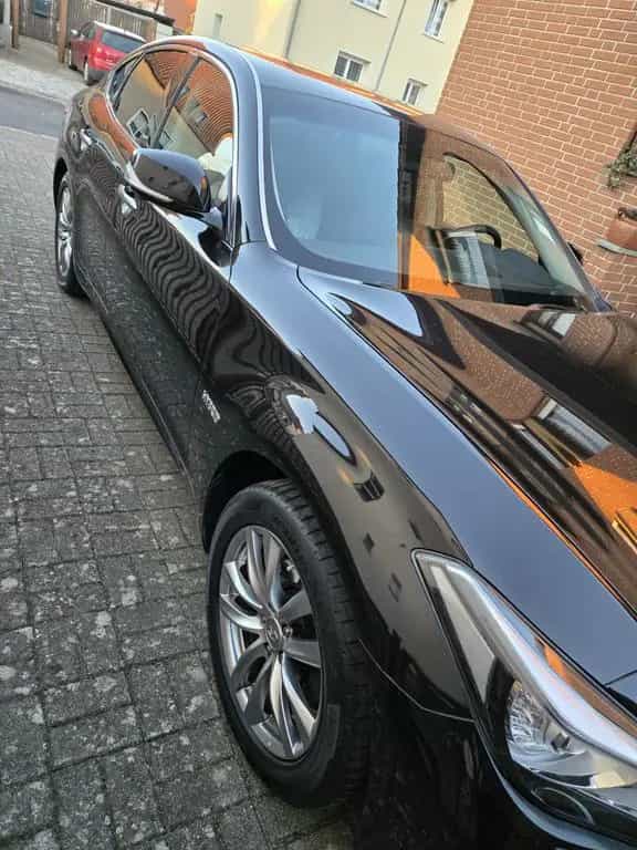 Infiniti Q70 (Hybridabtrieb 364 PS kombiniert) 09/2015-photo-7