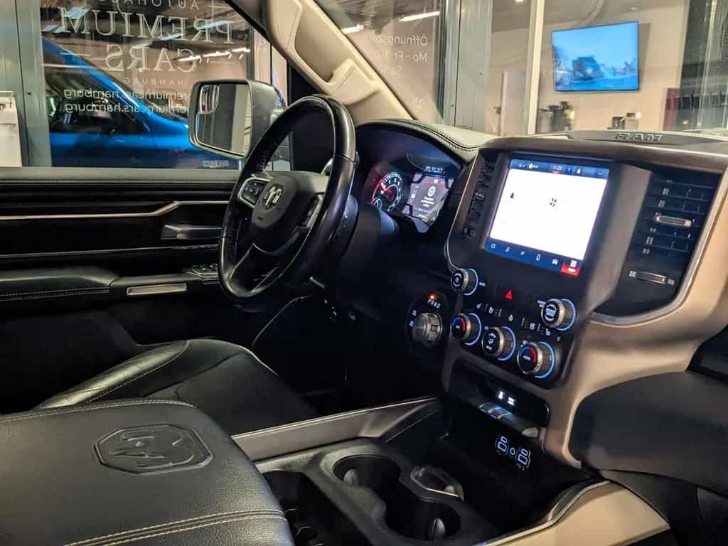 Dodge RAM 1500  Laramie HEMI 5.7L   4x4 Leder/LED 07/2022-photo-21