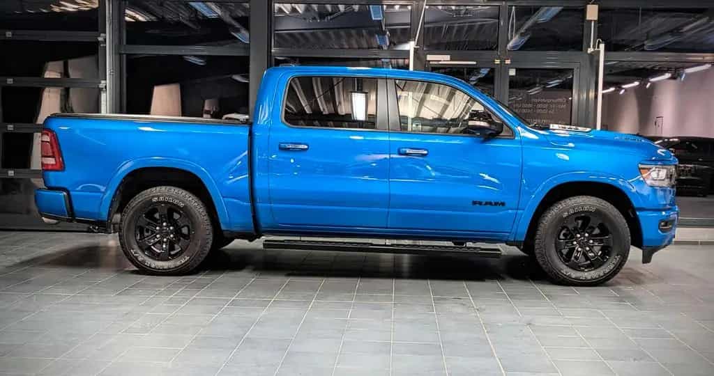 Dodge RAM 1500  Laramie HEMI 5.7L   4x4 Leder/LED 07/2022-photo-6