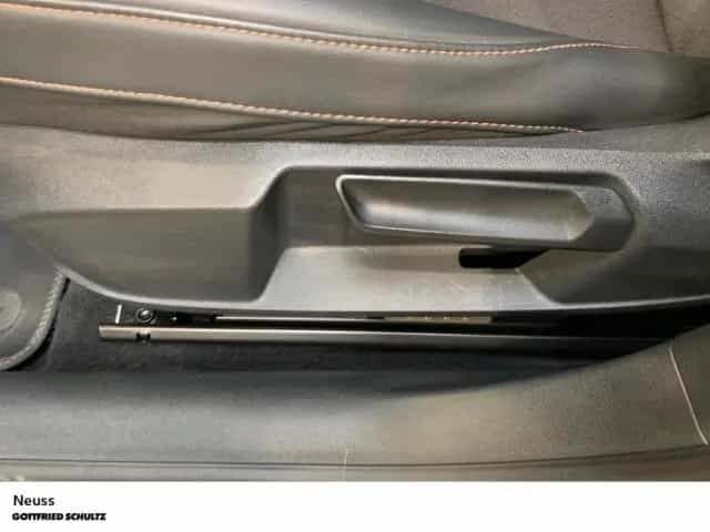Cupra Formentor TSI DSG NAVI SITZHEIZUNG EINPARKHILFE 01/2024-photo-11